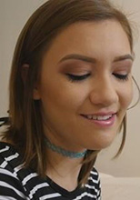 兄弟姐妹亂倫   SisLovesMe Riley Mae Cyber Squirting Young Asian