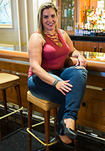 歐美地方媽媽    MomPov Kiana Thick MILF with Brazilian booty