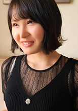 お尻叩いて首絞めて欲