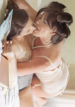 FrolicMe Milena Ray