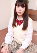 制服姿でご奉仕しちゃう素人娘Vol.4 -