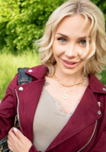 PublicAgent Angie Lynx
