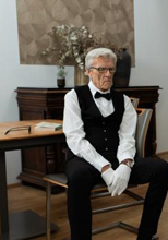 Shame4K Laura Luxury