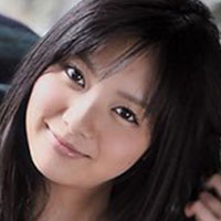 新川優衣