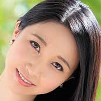 石山ひかり